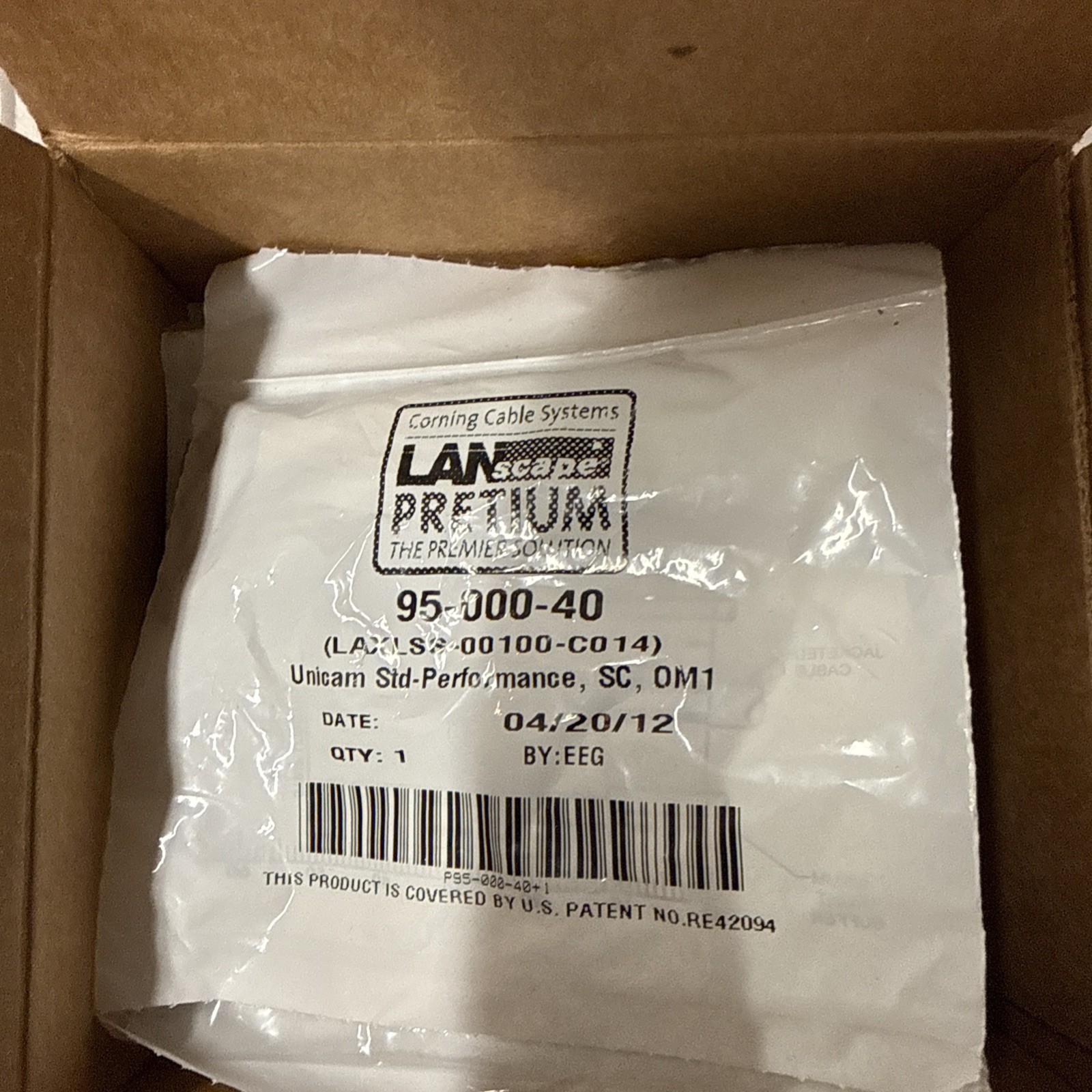 Corning 95-000-40, SC,  OM1 MM mode, Unicam Fiber Optic connectors     QTY 2