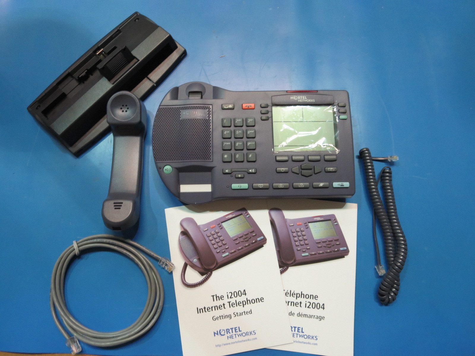 Nortel NTDU82BA I2004 W/ INTEGRATED SWITCH IP TELEPHONE 