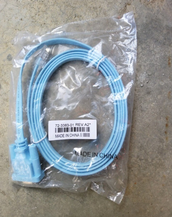 Cisco 72-3383-01Rev A2 DB9 ToRJ45 Console cable /6Ft length /Sky blue / Orignal