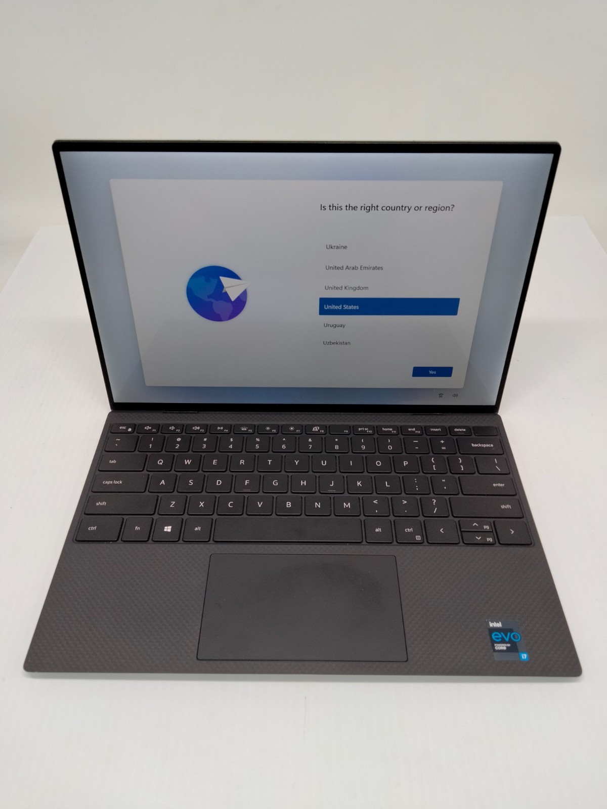 Dell XPS 13 9310 i7- 1185G7 3.0GHz 16GB Ram 256gb SSD No Touch Windows 11 laptop