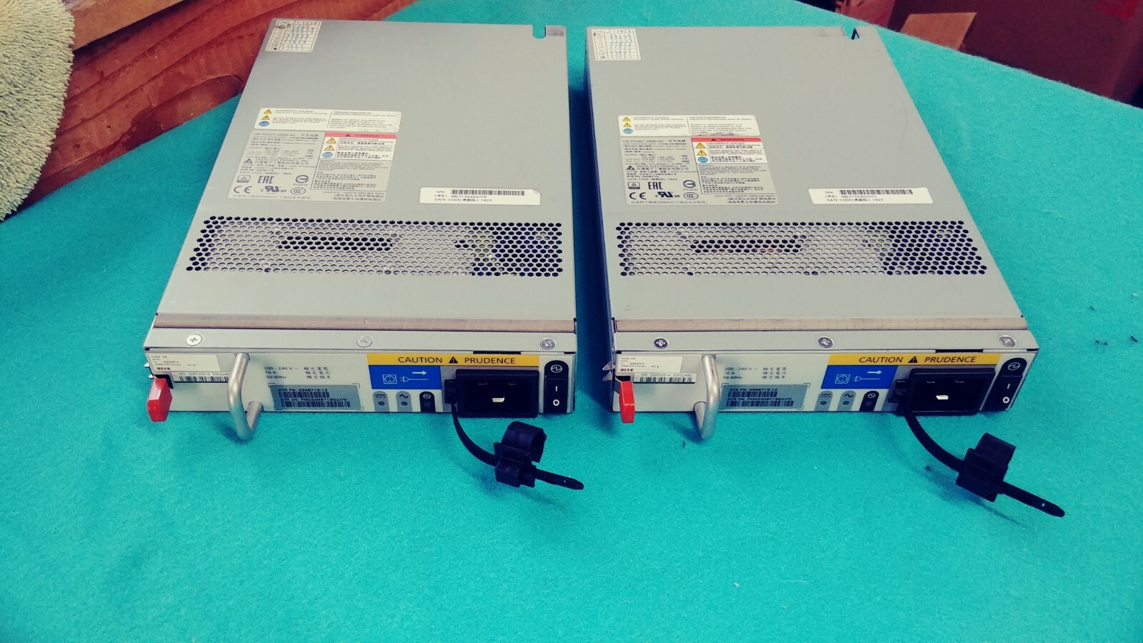 Lot of 2 Delta Electronics, UD-PSU01-2800-AC Switching Power Supply 0948719