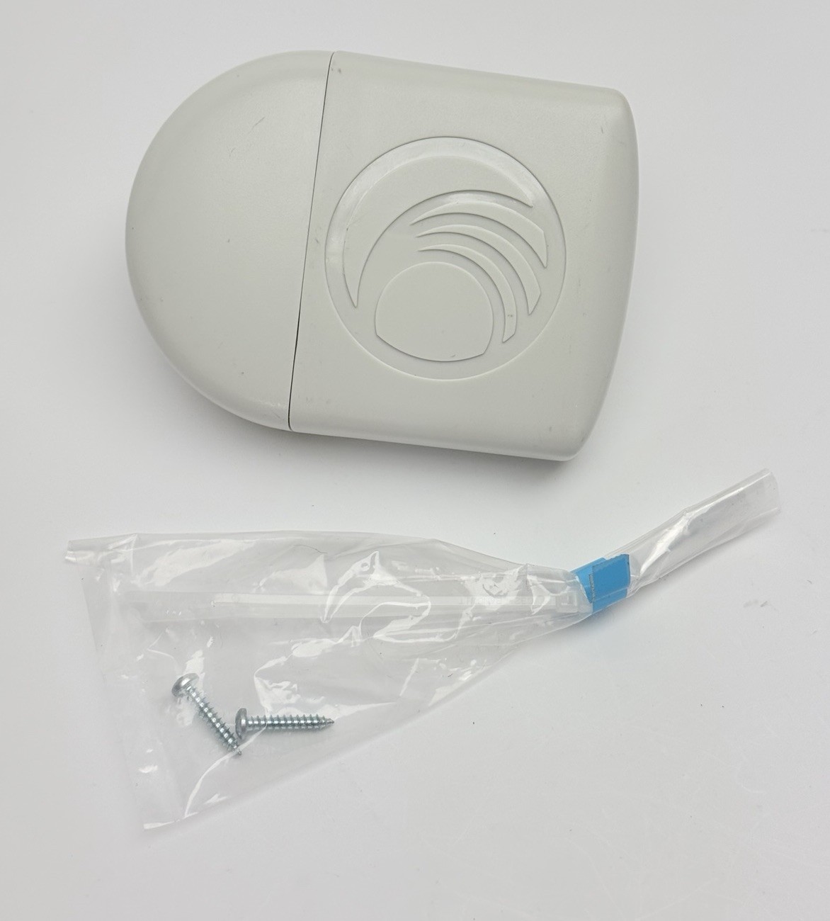 C000000L033B  Cambium Networks Lightning Protection Gig Ethernet Surge Supressor