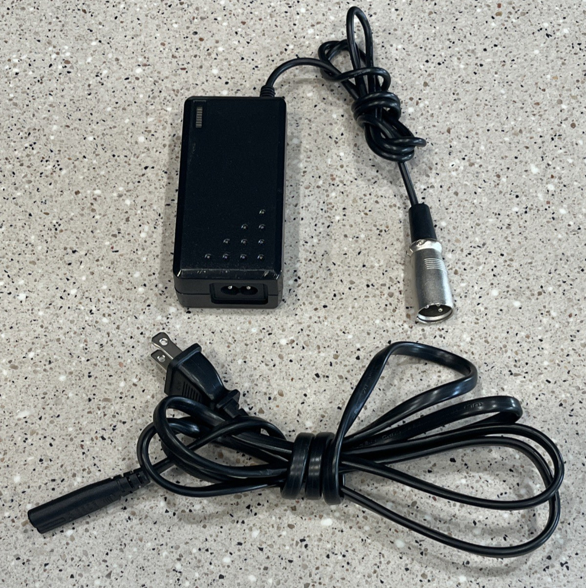 FY0632942000 , 29.4V 2A AC Adapter Power Supply Charger 3 Prong US SELLER