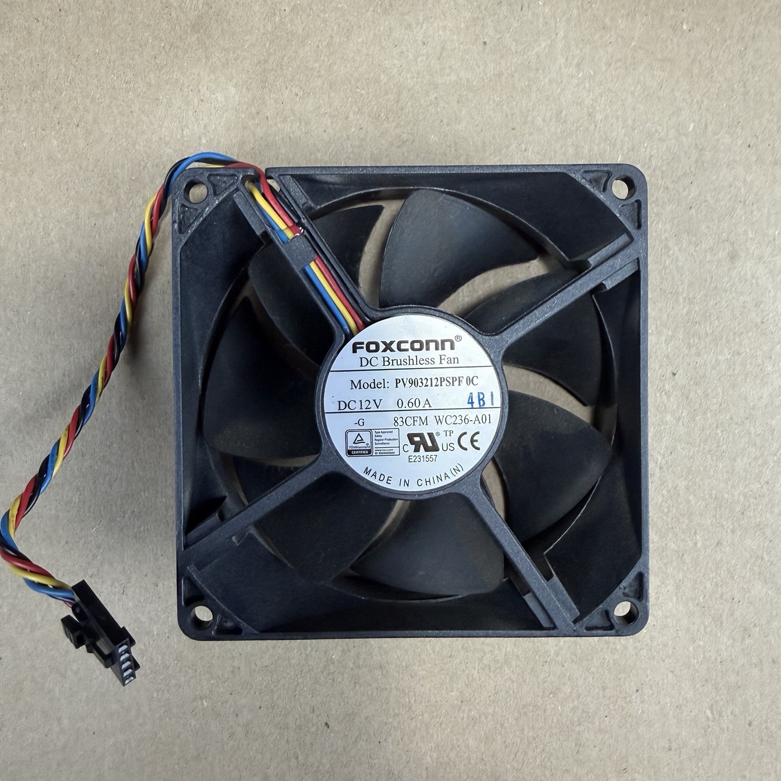 FOXCONN PV903212PSPF 0C 12V DC Brushless Fan