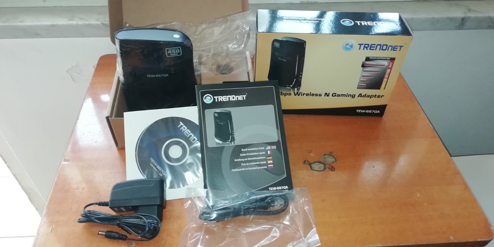 TRENDnet TEW-687GA - N450 Wireless Gaming Device Adapter