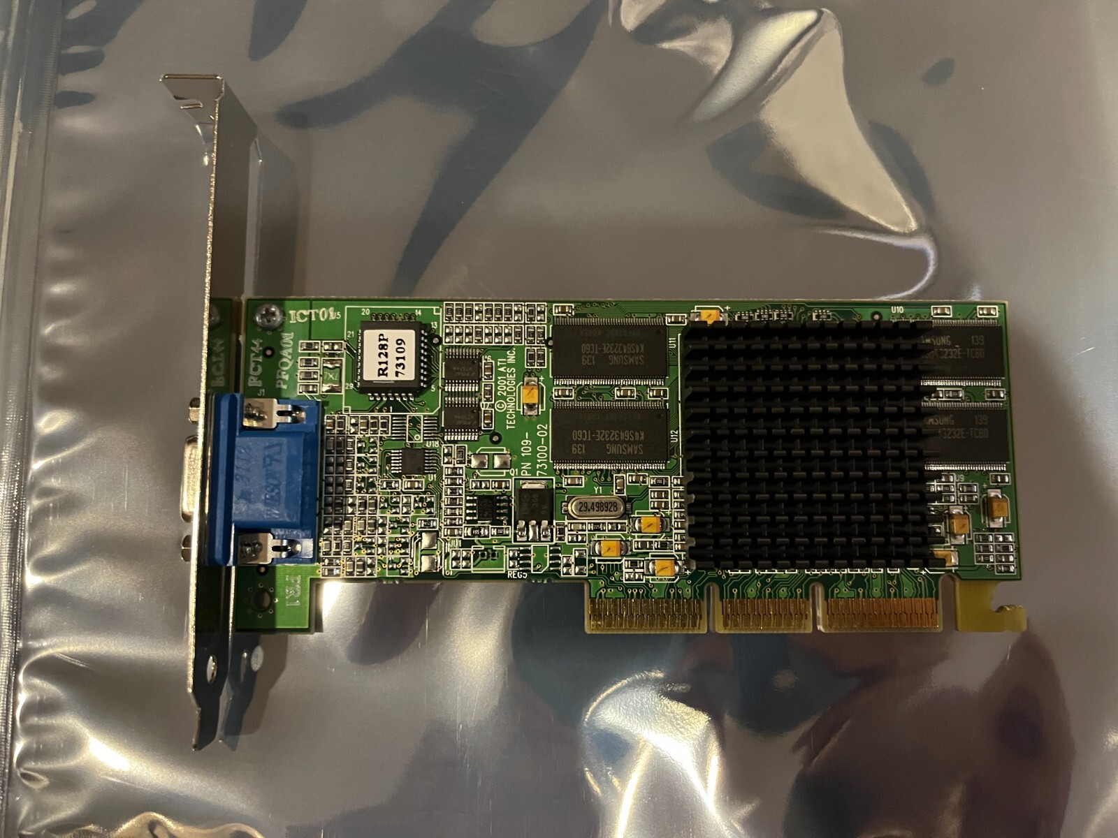 Dell ATI 09K099 1027311602 32MB AGP VGA Video Card
