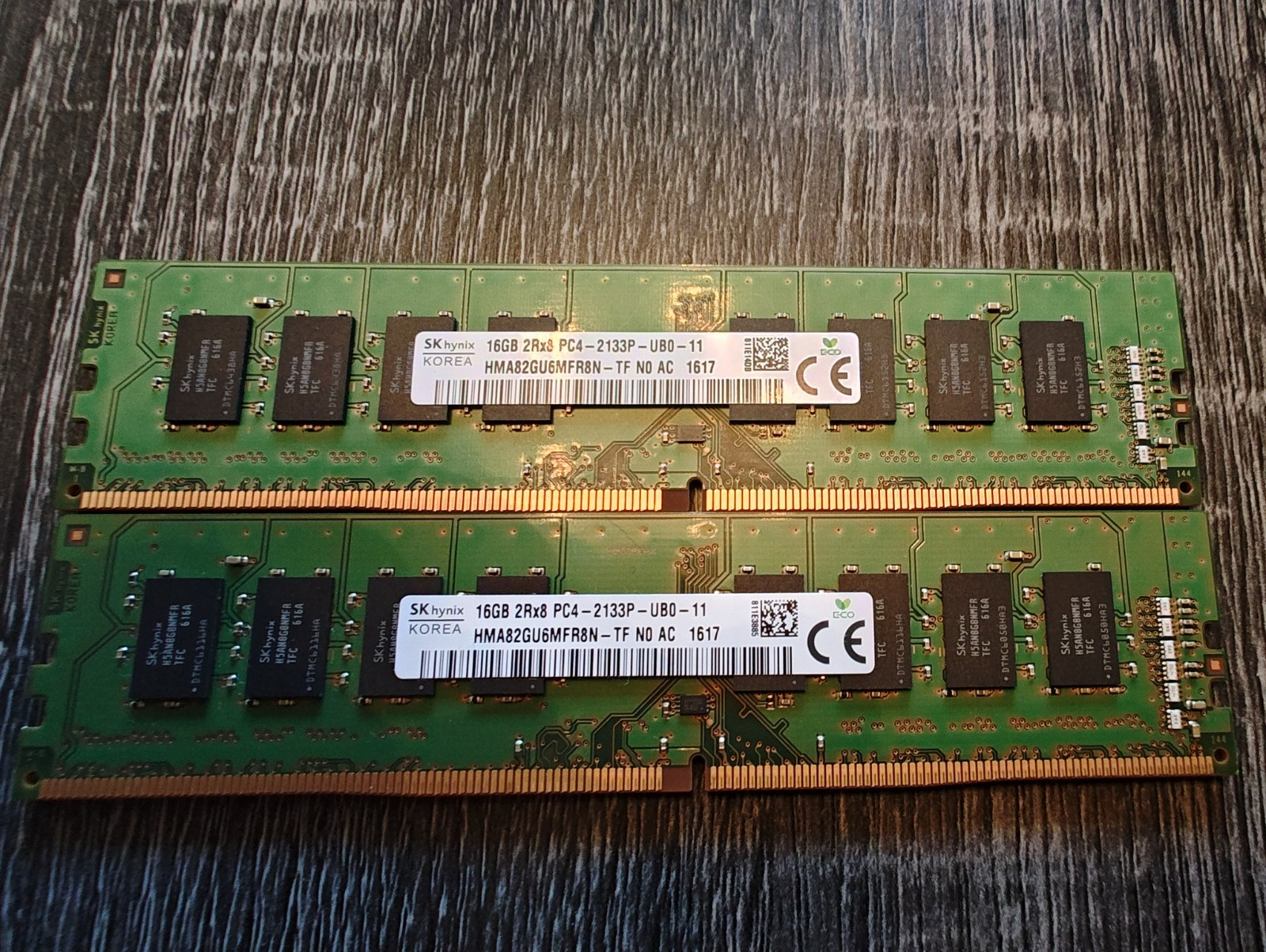 2x SK Hynix 8GB DDR4 PC4-2133P 2Rx8 MA82GU6MFR8N-TF Desktop Memory / RAM