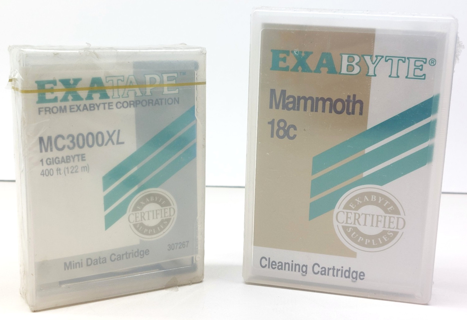 EXABYTE Cleaning Cartridge Mammoth 18C + EXATAPE MC3000XL 1GB Data Cartridge