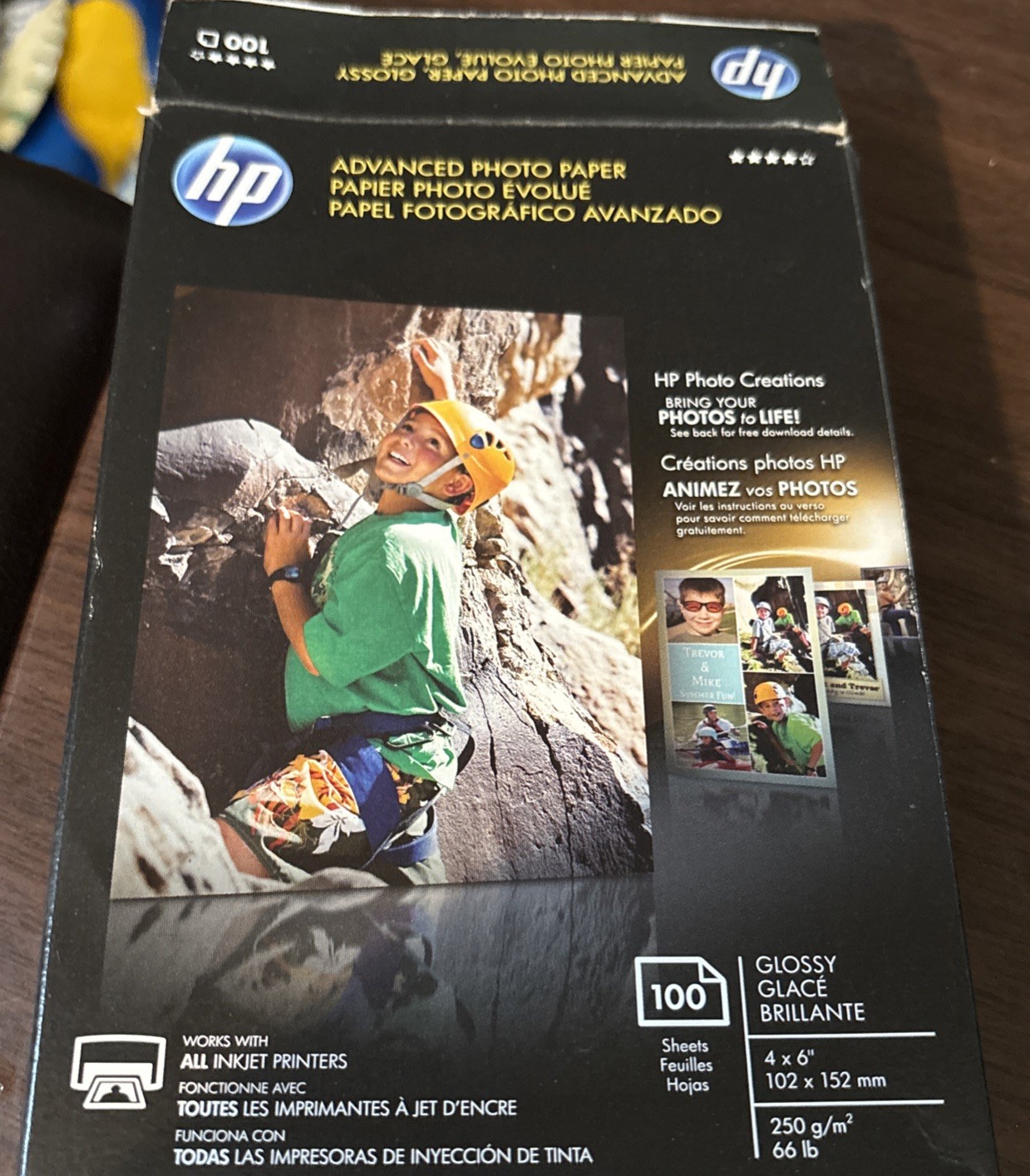 Hewlett Packard Q6638A 4 x 6 inch Glossy Printer Paper - 100 Sheets