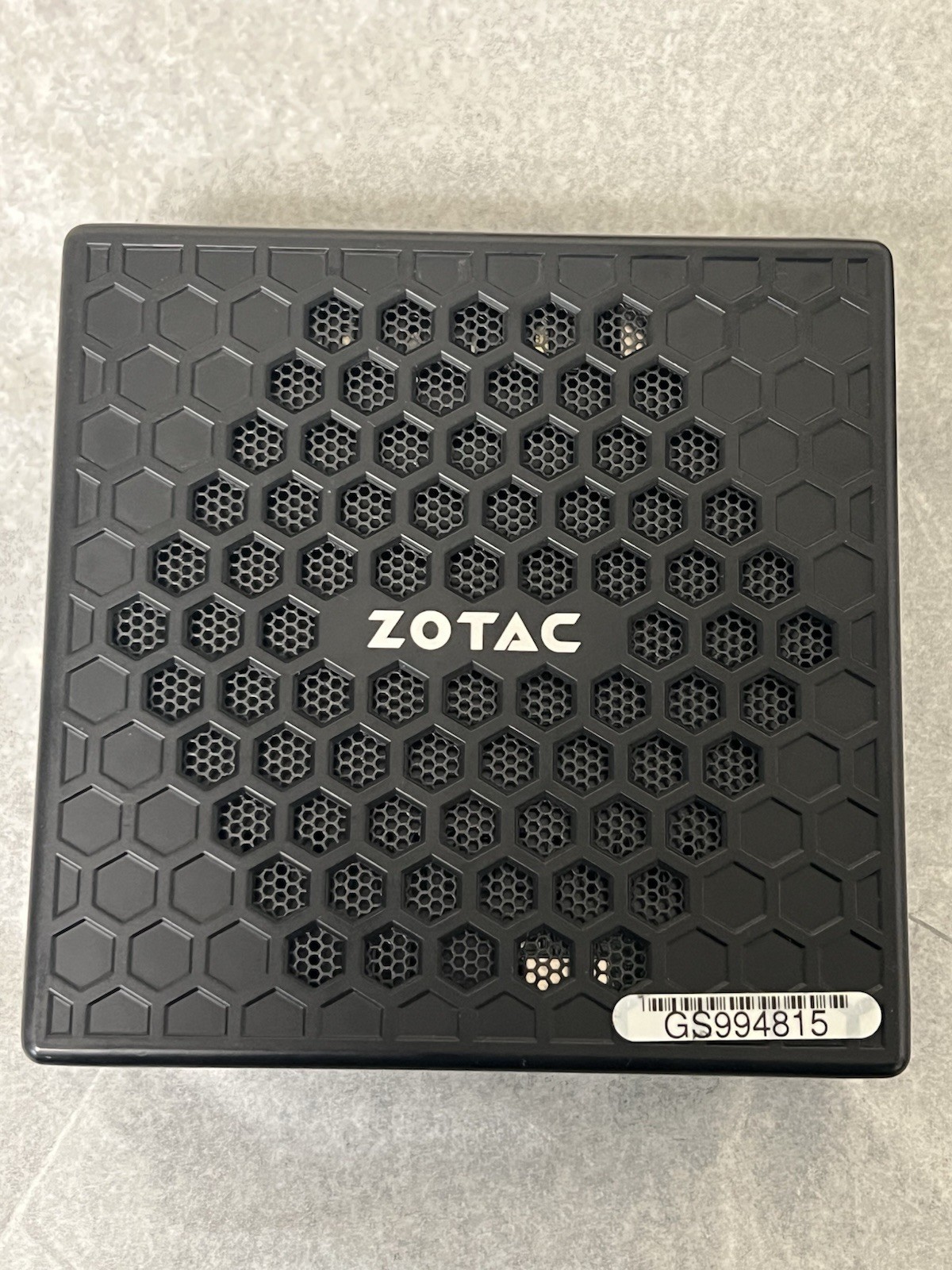 ZOTAC ZBOX CI320 nano Plus Mini PC Intel Celeron HDMI Compact (64GB HARD DRIVE)