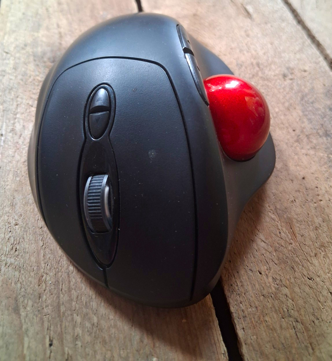 Kodak iMOUSE Q30 Wireless Optical Trackball Mouse 1600 DPI 5-Button Black/Red