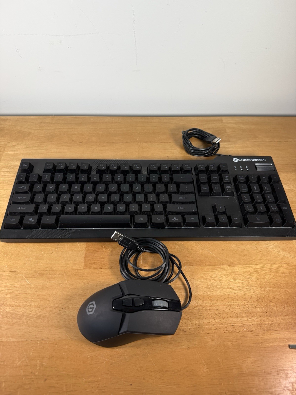 CYBERPOWER PC NOHI 01 USB Wired Gaming Keyboard + Elite M1-131 Mouse Bundle