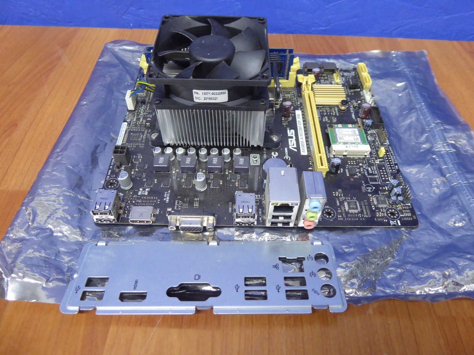 ASUS A68BM-A MOTHERBOARD COMBO QC AMD A10-7800 3.5GHz 8GB W/ HS + I/O SHIELD