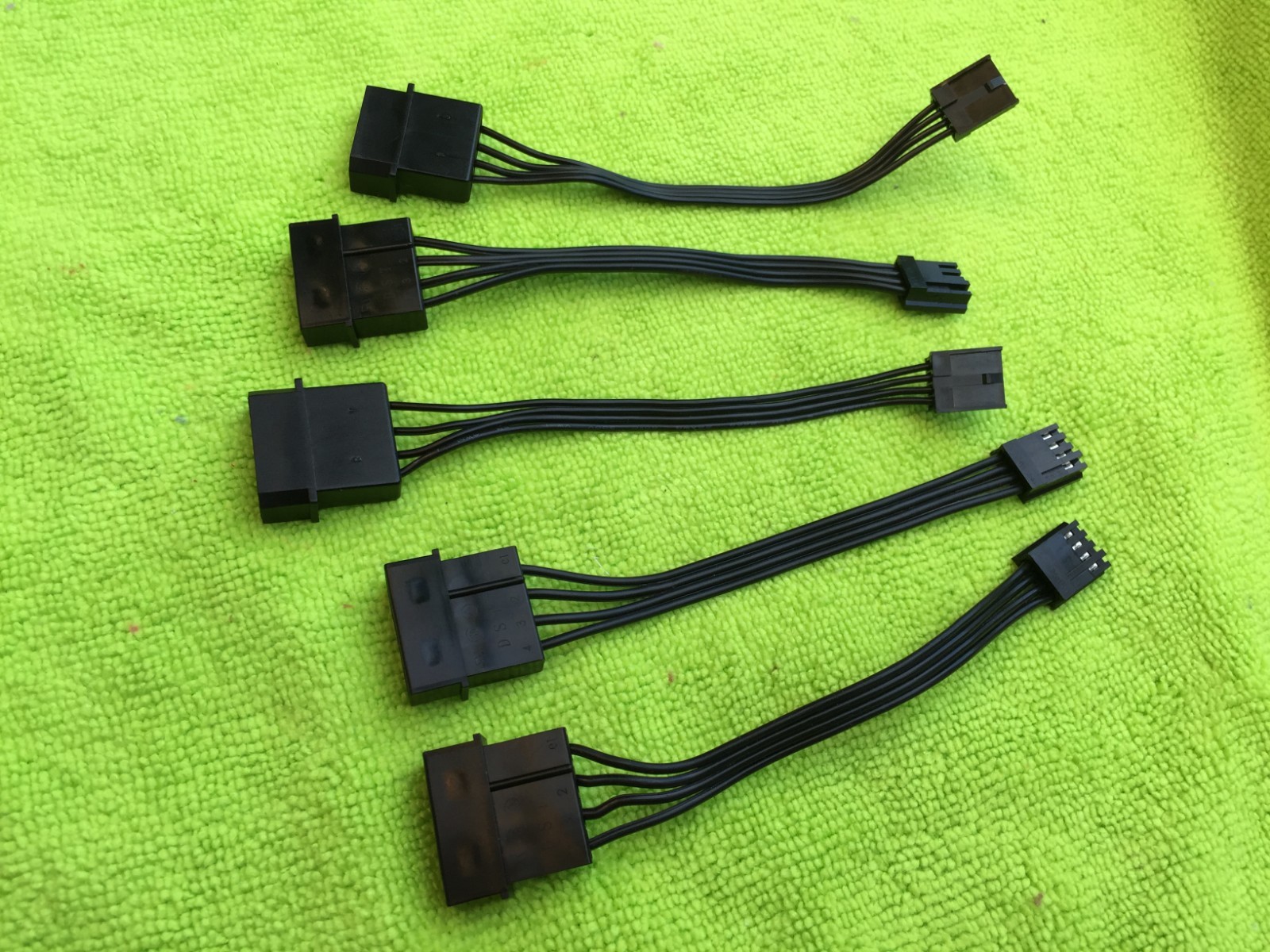 LOT 4 Pcs Molex 4 Pin Male IDE to  4 pin Female FDD  Power Cable Wire 5",ORIGINA