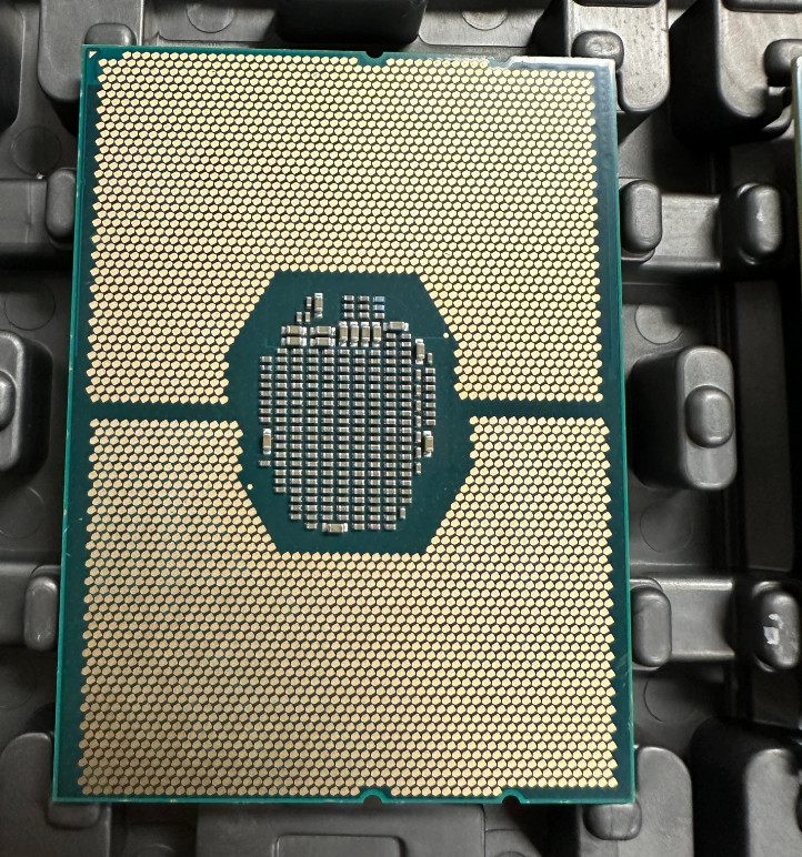 SR37Q Intel Xeon Platinum 8173M 2.0GHz 28-Core LGA3647 Processor.