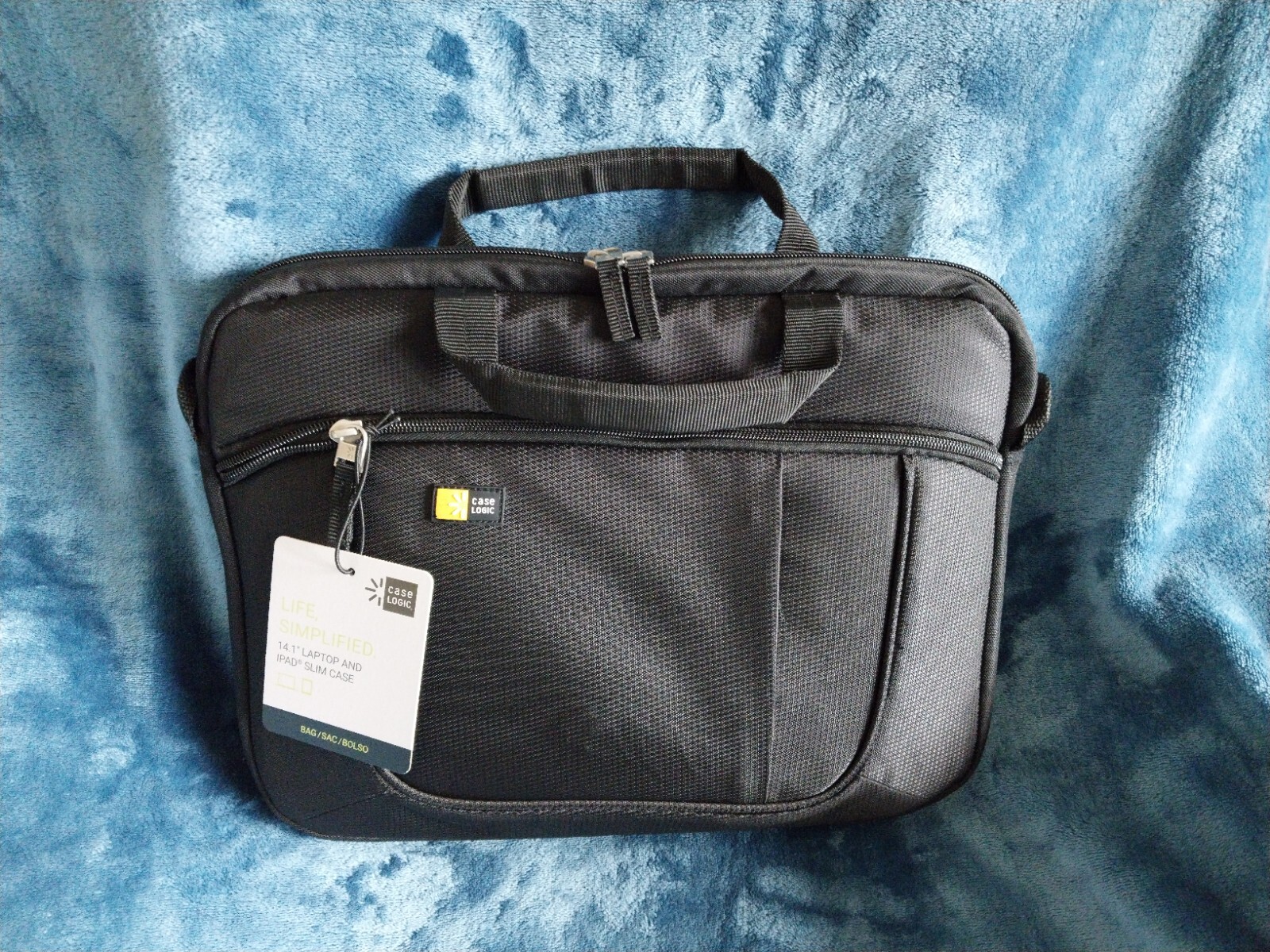 Case Logic 14" Laptop-Tablet & iPad  Bag New Black