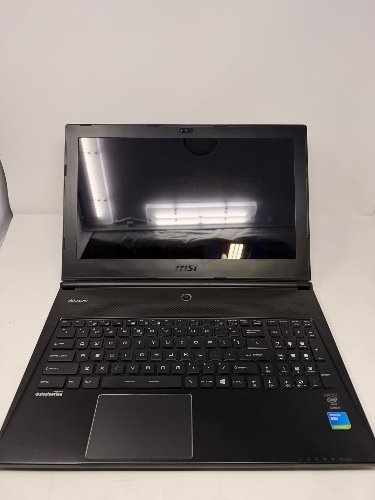 Micro-Star International GS60 2QE i7-4710HQ 16GB GTX 970 960GB SSD Grade B