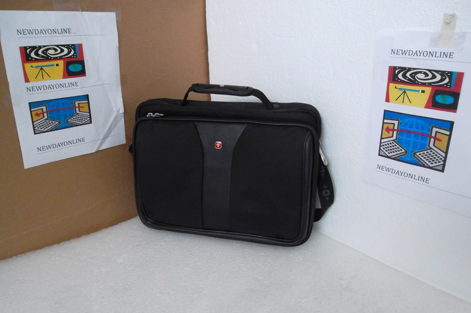 Wenger SwissGear Laptop Bag Day Case Carry On Briefcase Black WA-7444-14F00 NEW