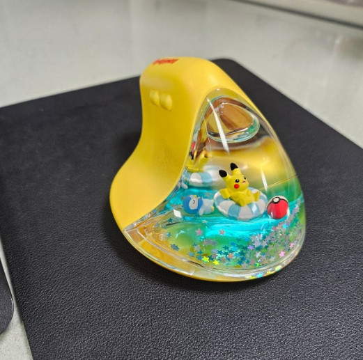Pokemon Pikachu Vertical Mouse Wireless Bluetooth 2.4GHz Optical 1200 DPI Genuin