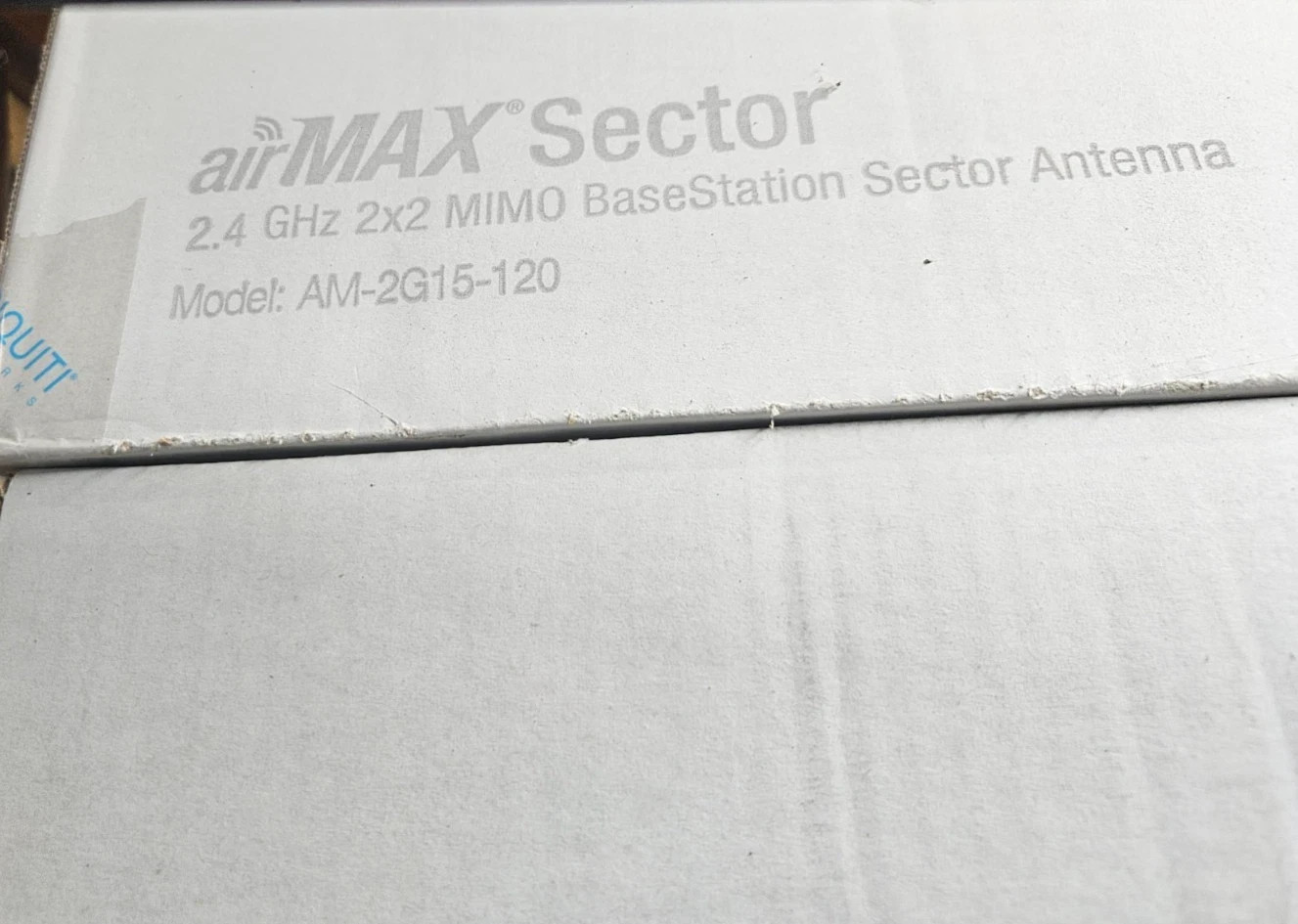 NIB Ubiquiti AM-2G15 120 Degree 2.4GHZ Air Max High Gain Sector Antenna qty 4
