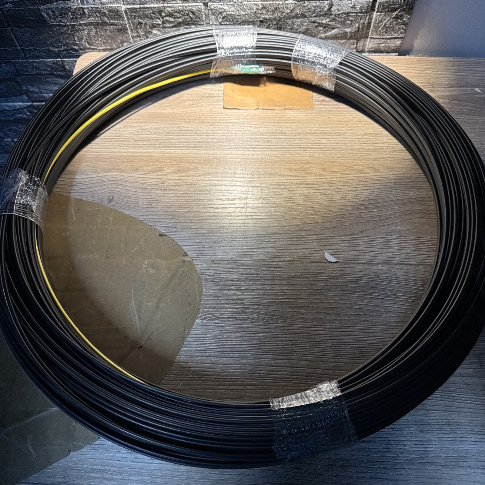 300ft Corning D14401EB4R3300F Flat Fiber Optic Cable 1F ROCFDRP PUSHLOK/SCAPC
