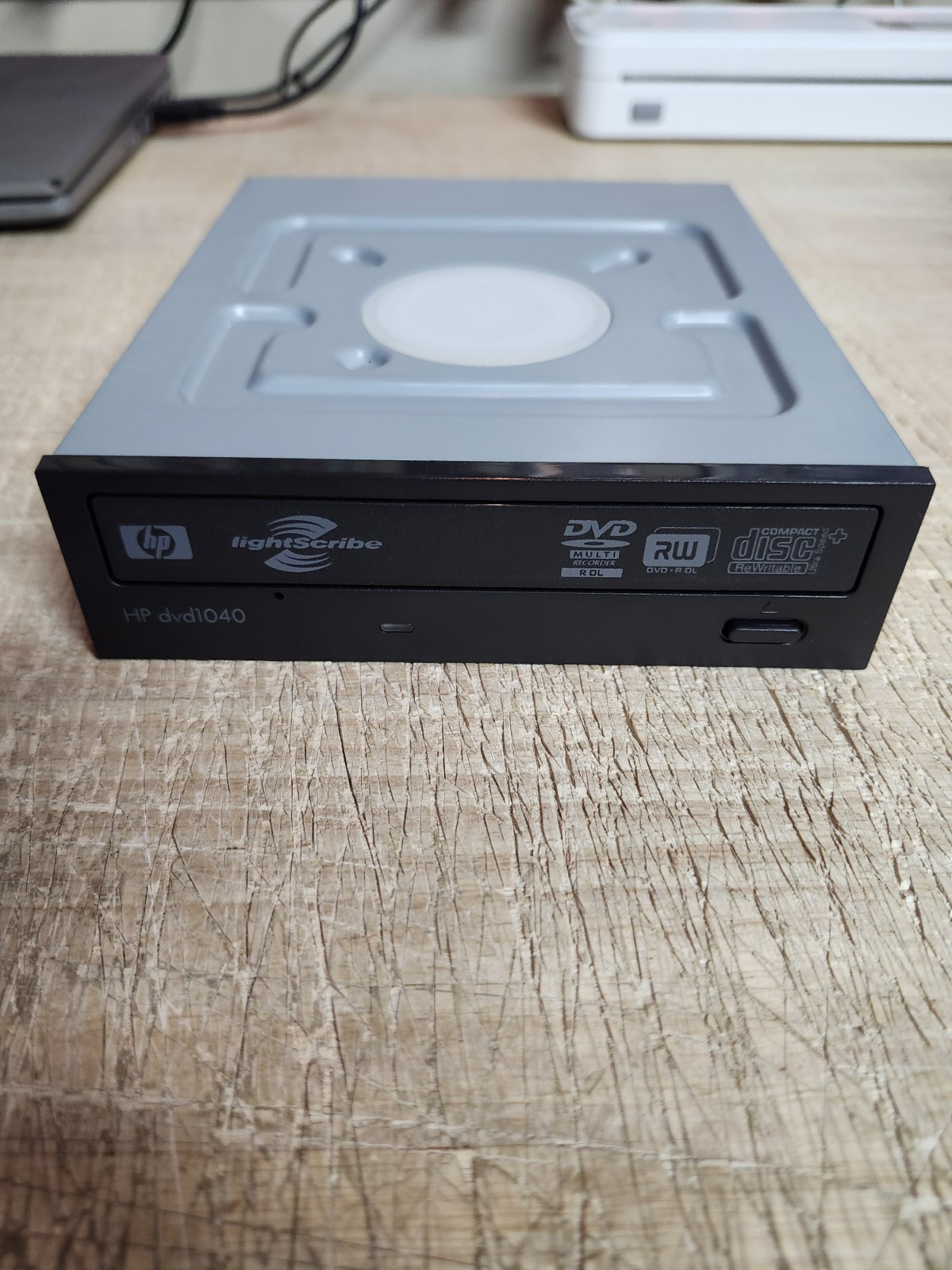 HP Hewlett Packard Super Multi DVD Writer DVD 1040 Used Internal