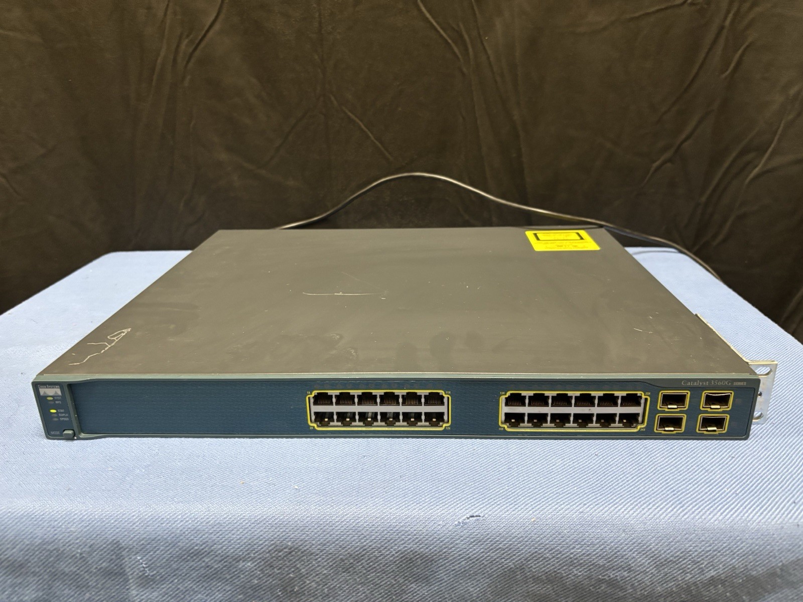 Cisco Catalyst 3560 Series 24 Port Gigabit Switch WS-C3560G-24TS-S