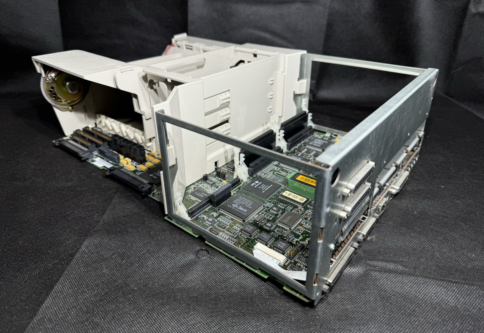 Sun 501-3132 Ultra 2 Motherboard, 0MB, 0GHz, 501-3107