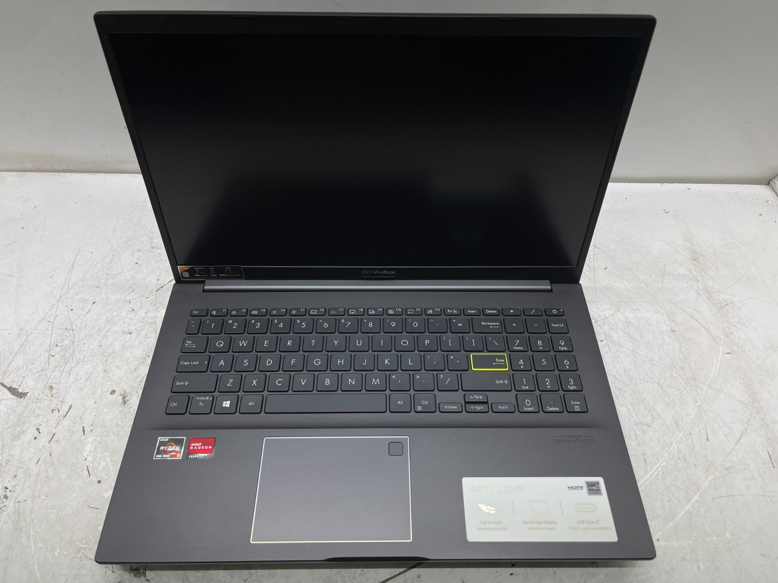 Asus VivoBook 15 M513I AMD Ryzen 5 4500U 2.37G Hz 8 GB 512GB SSD Windows 11