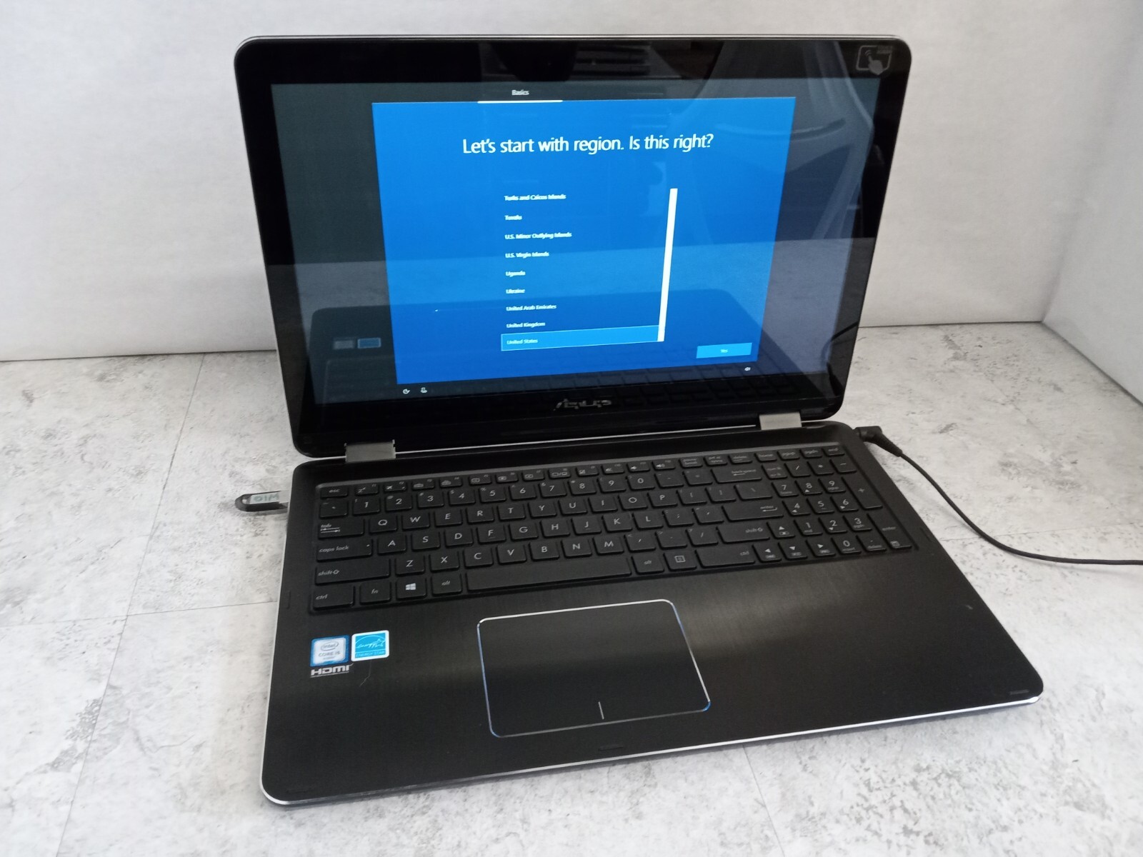 ASUS Q503U 15.6" FHD 2in1 Touch Intel Core i5 8GB RAM 128GB SSD W10 *READ* -RR