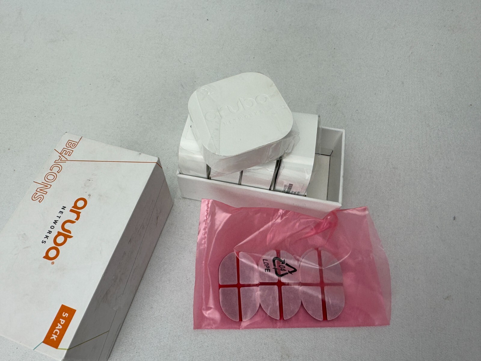 HPE Aruba Location Beacon ARBT0100 LS-BT1-5 - Pack of 5