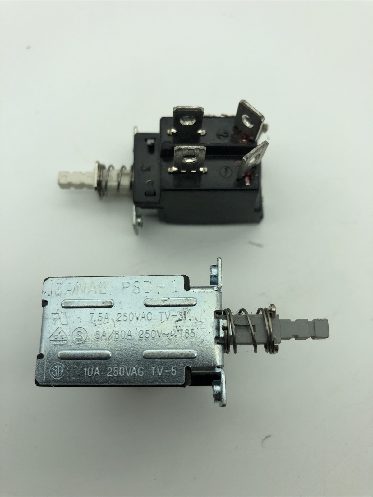 NEW 4-Pin AT Computer PC Case SelfLocking On/Off Push Button Power Supply Switch