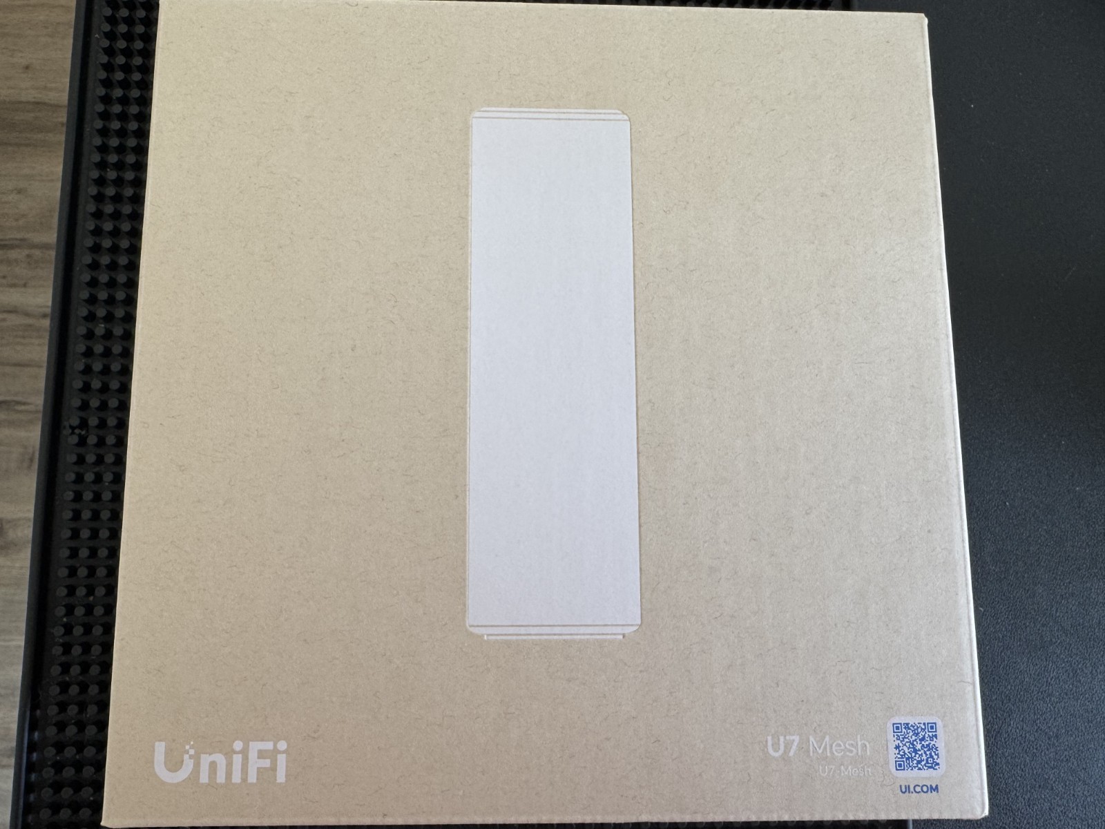 Ubiquiti UniFi U7 Mesh Indoor/Outdoor WiFi 7 Access Point - White (U7-Mesh-US)