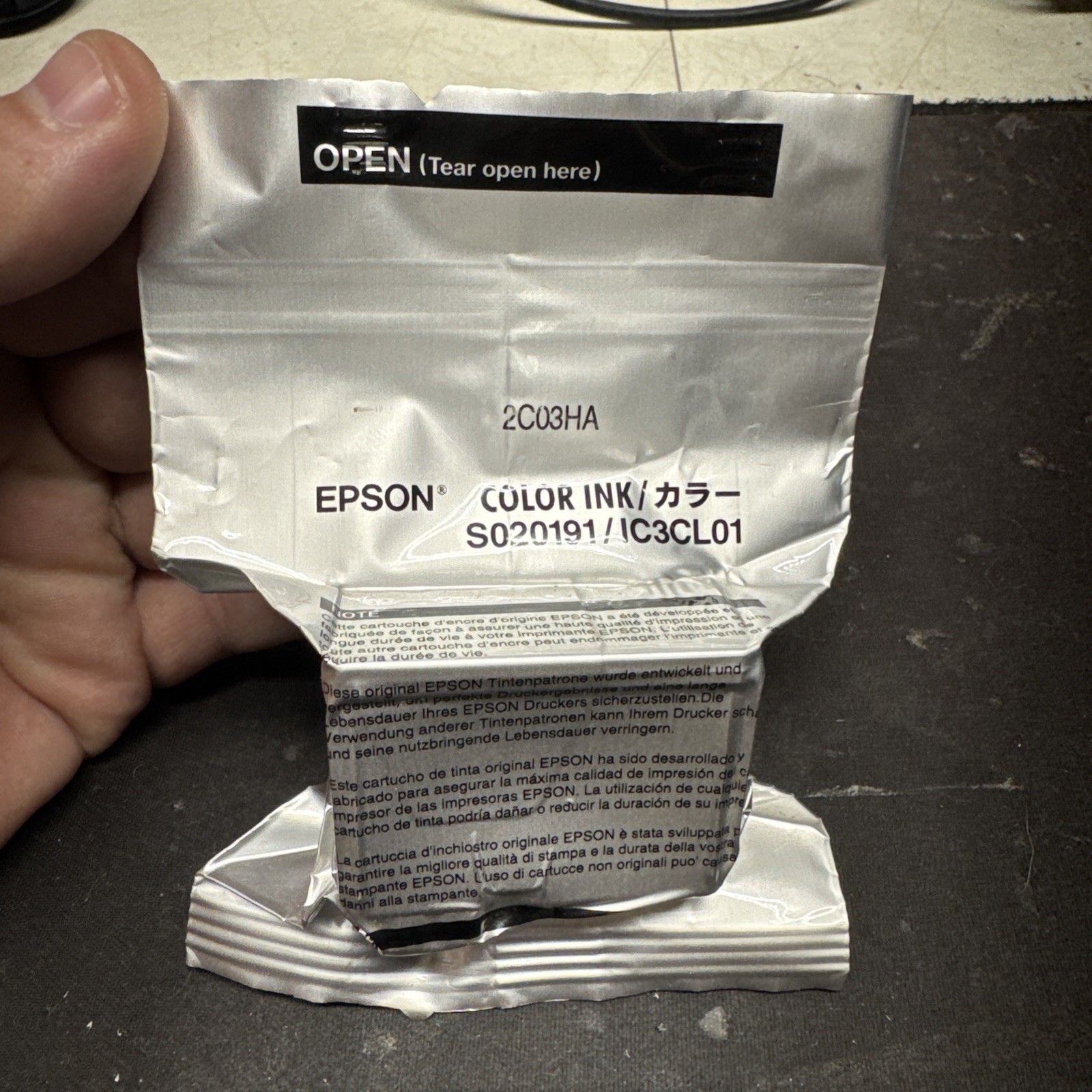 Genuine Epson Color Ink S020191 / IC3CL01 cartridge NOS
