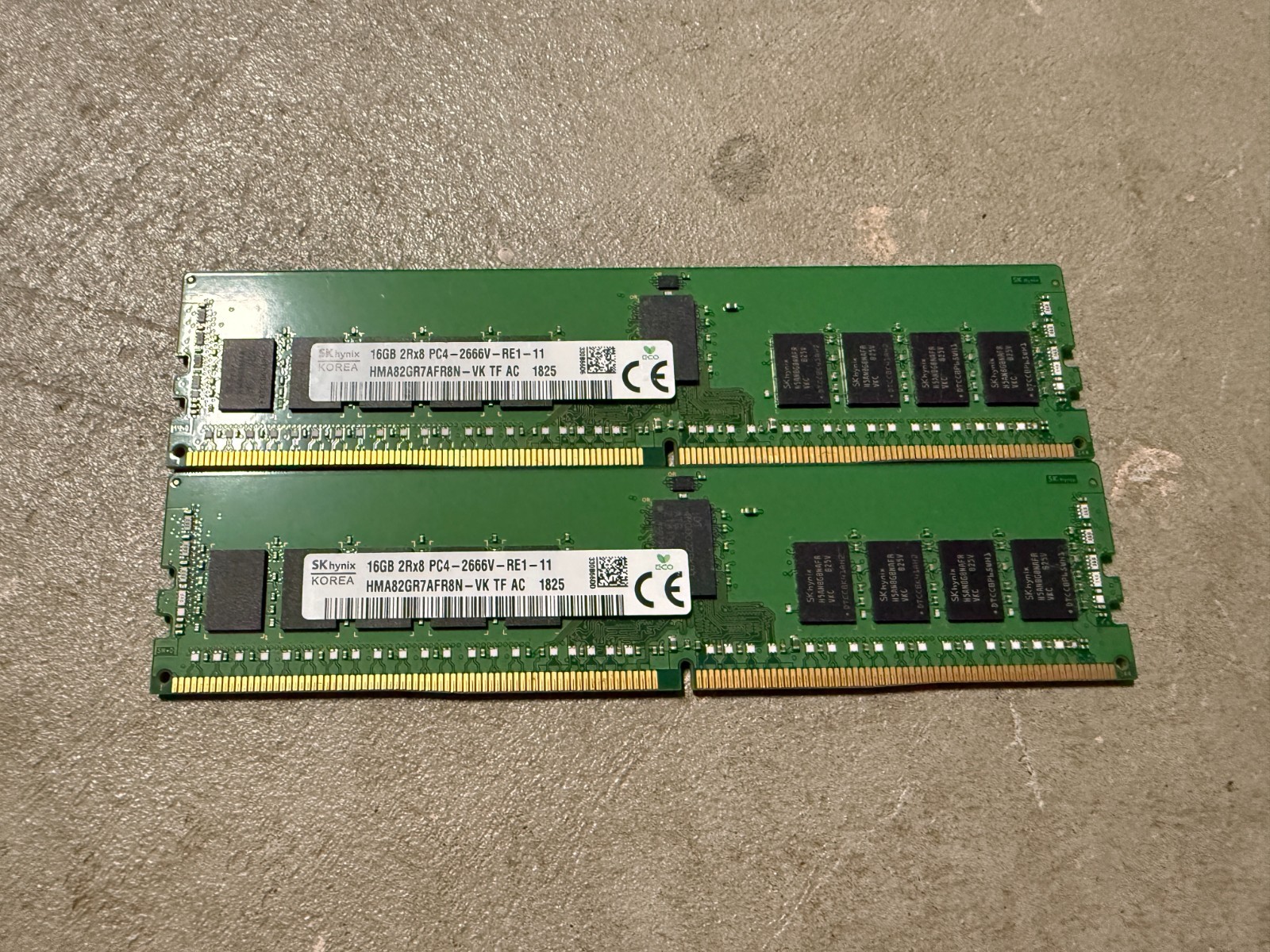 Lot of 2 SK Hynix 16GB RDIMM HMA82GR7AFR8N-VK Server RAM 32GB