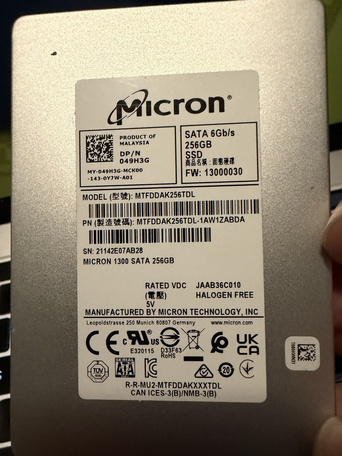 Micron 1300 256GB 2.5" SATA SSD HP OEM L53458-001 MTFDDAK256TDL [SSD-00011]