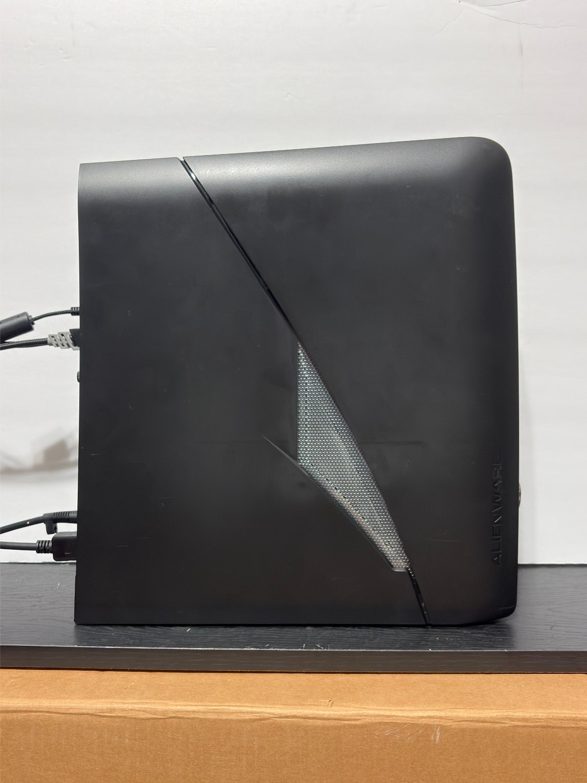 pc gaming mini ALIENWARE X51R2 open-case NVIDIA GTX 670