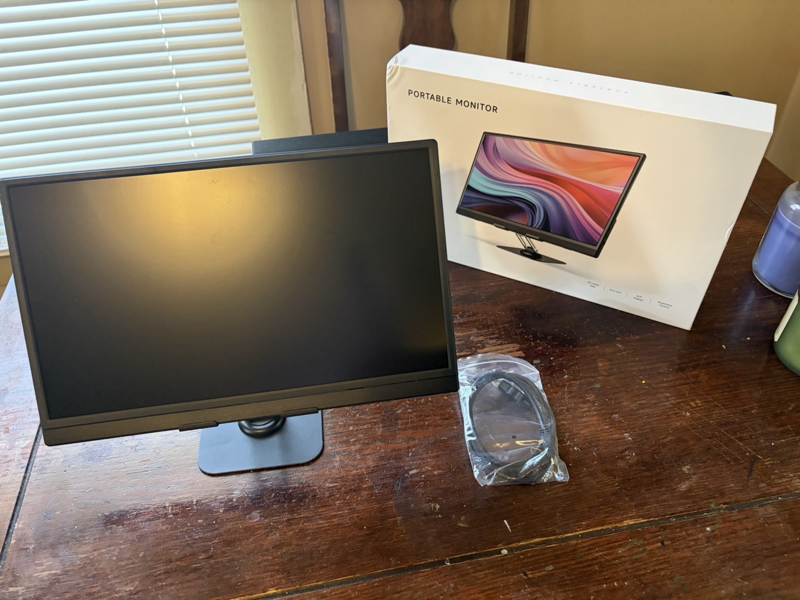 15.6in Portable LCD Monitor 1920x1080 60Hz HDMI USB-C Widescreen Black