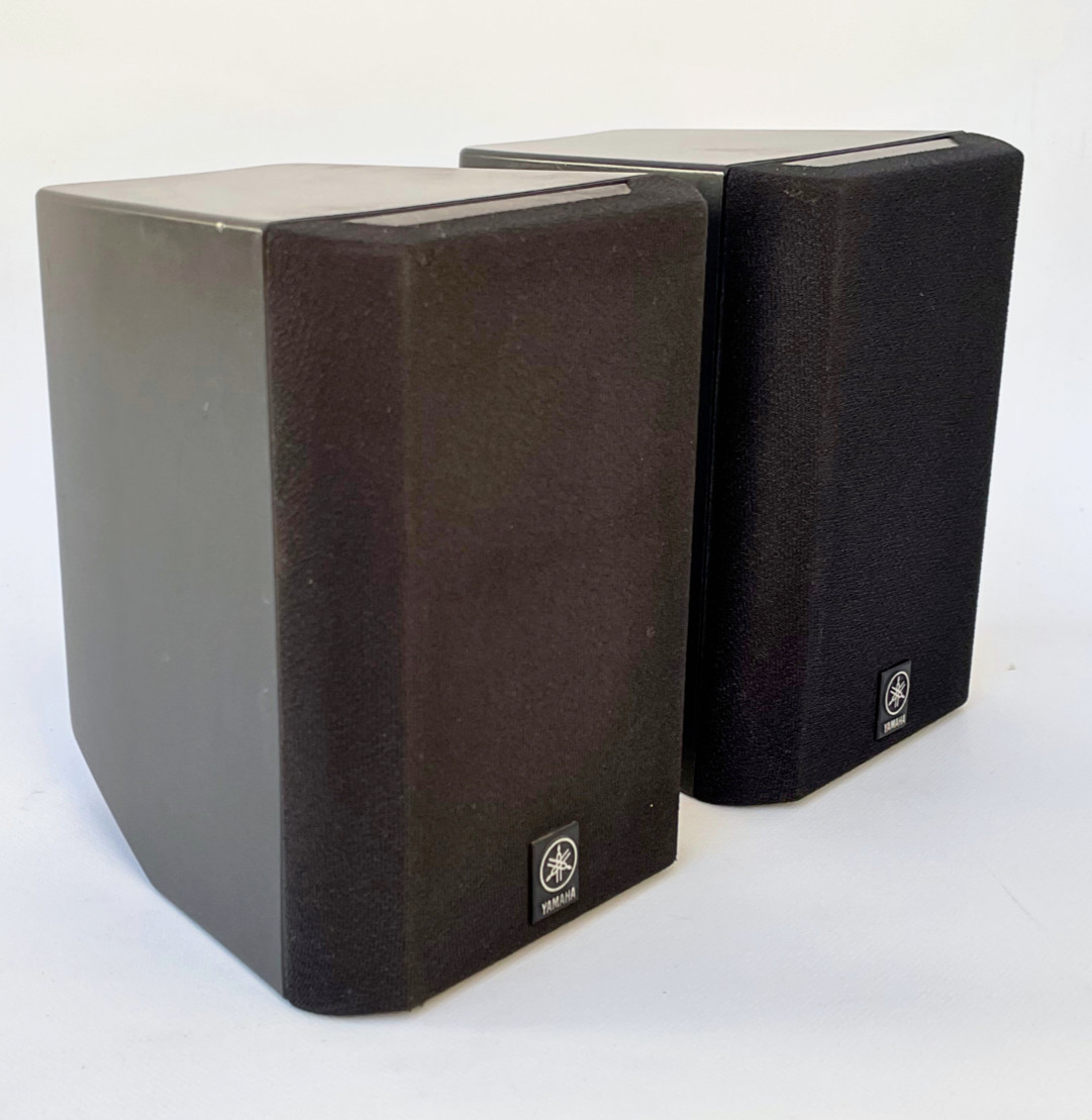 Pair of Yamaha NX-220P Small Stereo Surround / Bookshelf Speakers - 2 Way