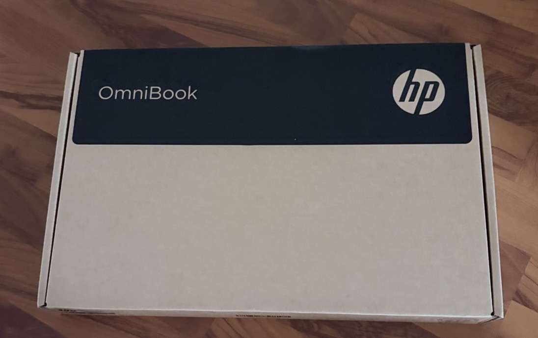 HP OmniBook 5 16-fb0037nr 16" 2K OLED Touch Snapdragon X Plus 32GB 512GB NEW