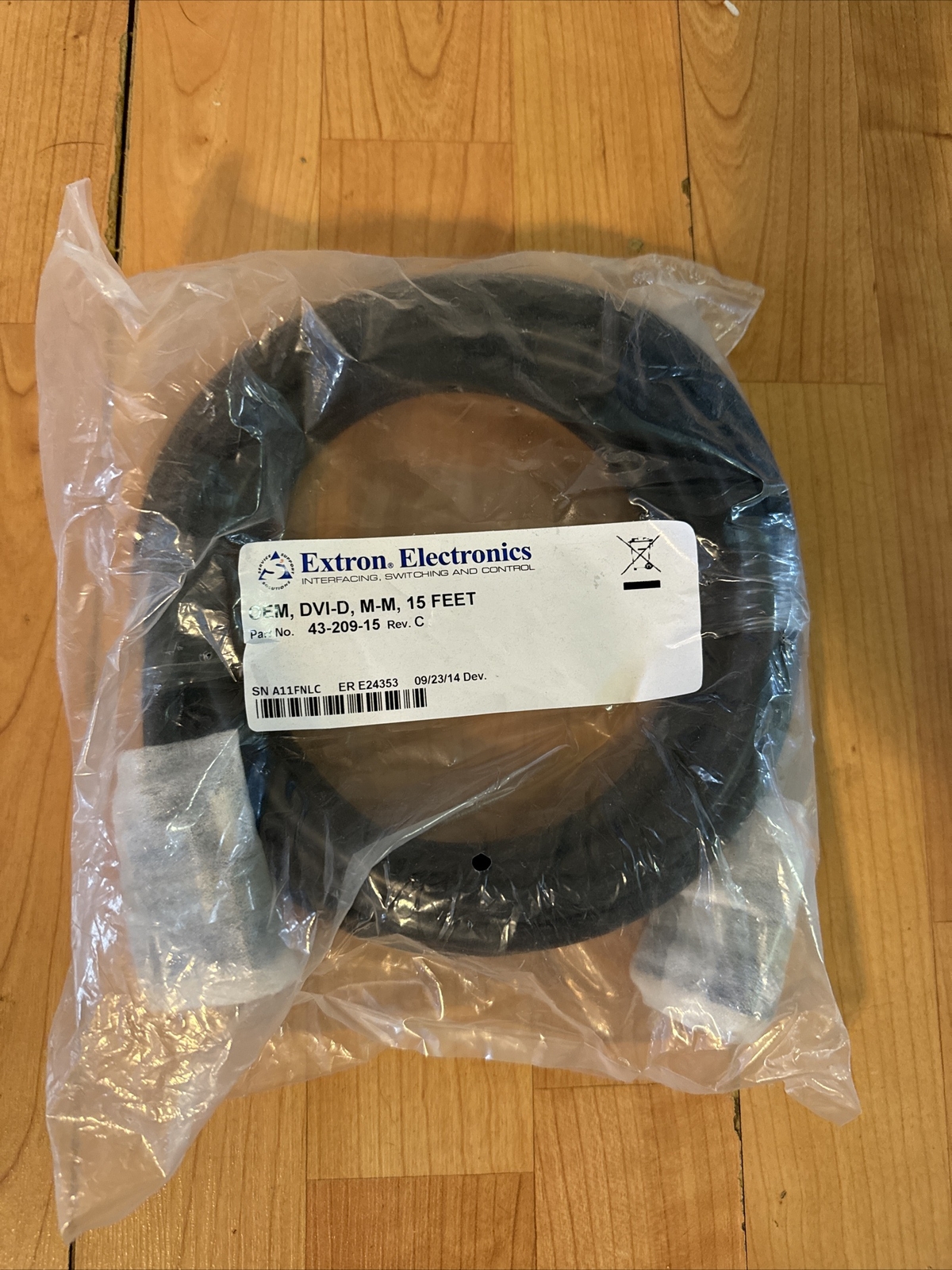 Extron Electronics OEM, DVI - D, M-M 15 Feet Cable PART NO.43-209-15 (Brand New)