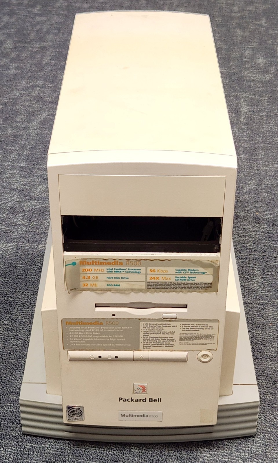 Vintage Rare Packard Bell R500 A950-TWR with Microsoft Windows 95 Microsoft Plus
