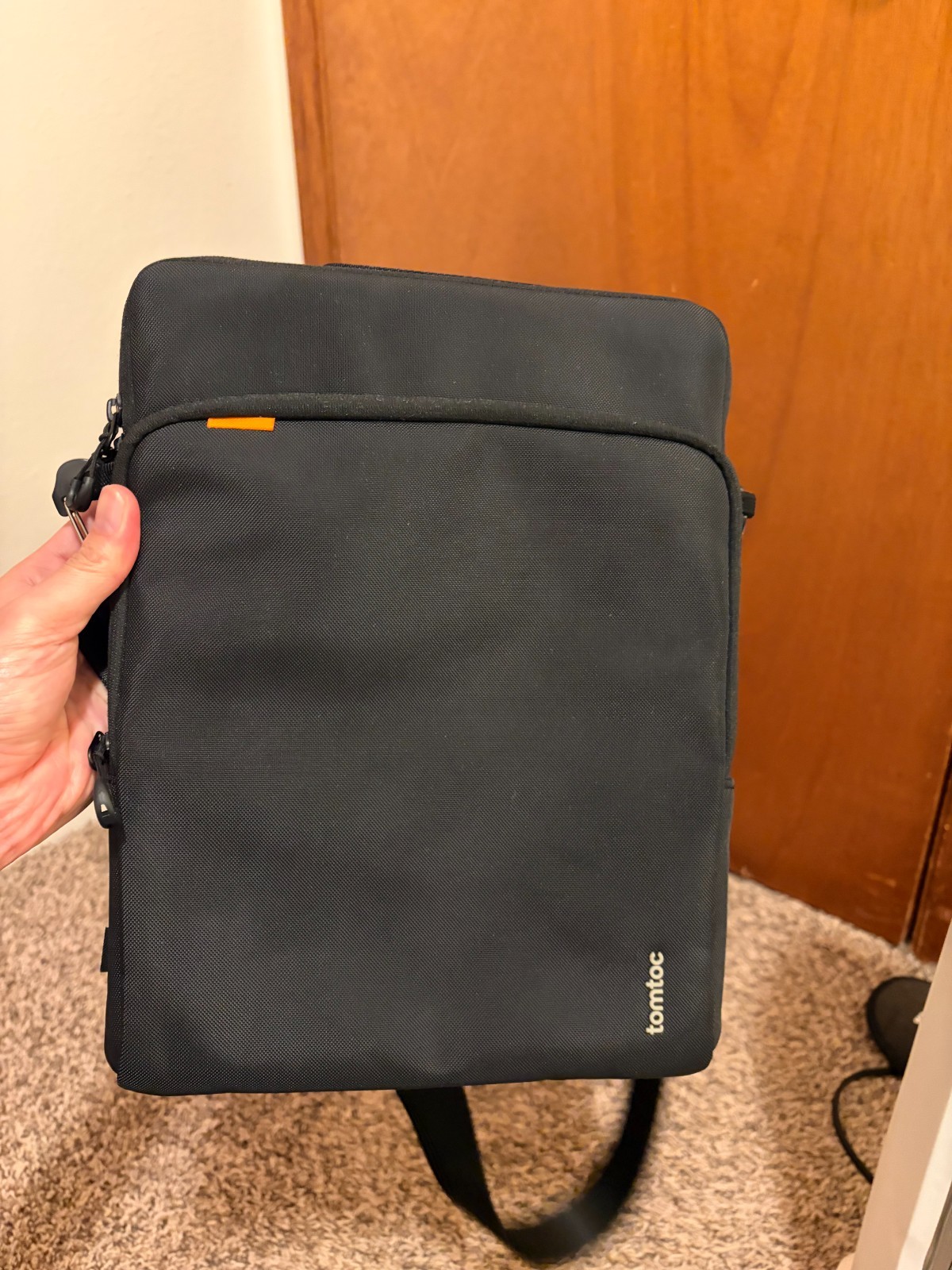 Tomtoc DefenderACE-A03 Laptop Shoulder Bag for 14 inch MacBook