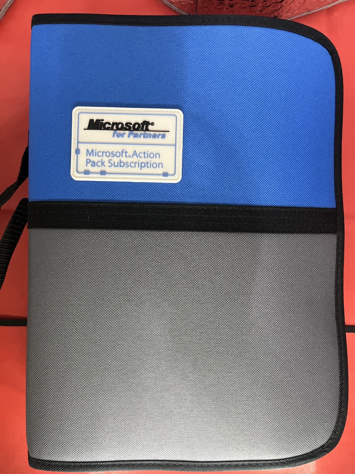 Microsoft Action Pack Subscription Partner Program 2003 Software + Keys + Discs