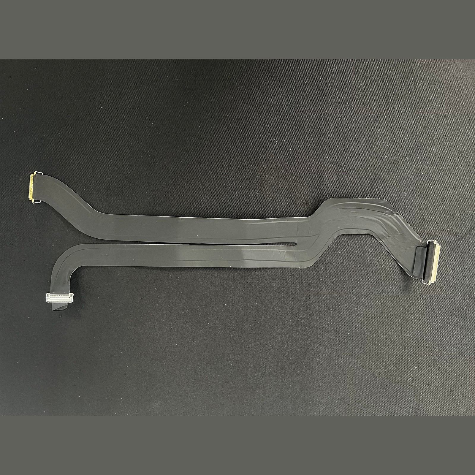 OEM Apple iMac 24 inch M4 2024 A3137 Camera Embedded DisplayPort Flex Cable