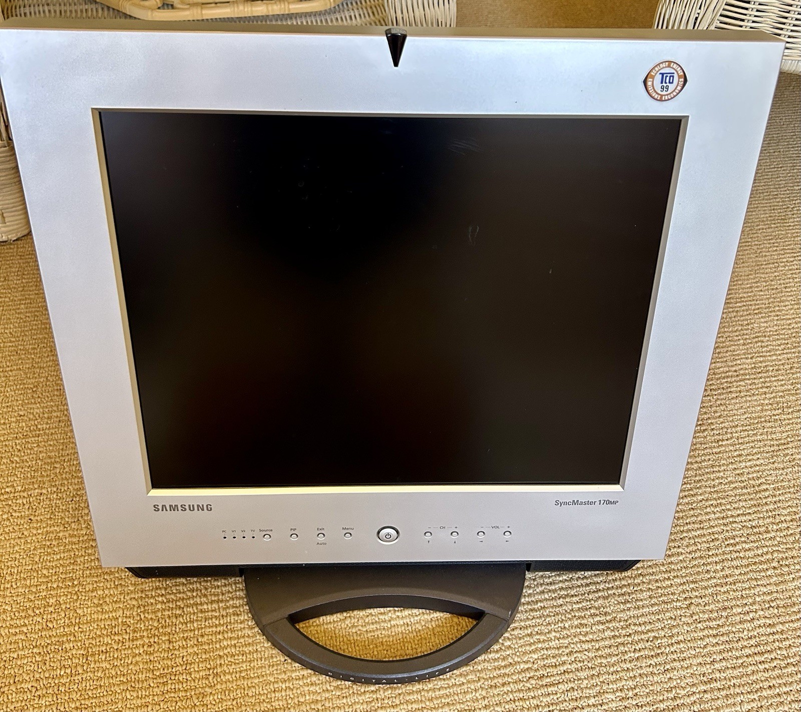 Samsung SyncMaster 170MP LCD Monitor w/ TV Tuner For Retro Gaming Computer-WORKS
