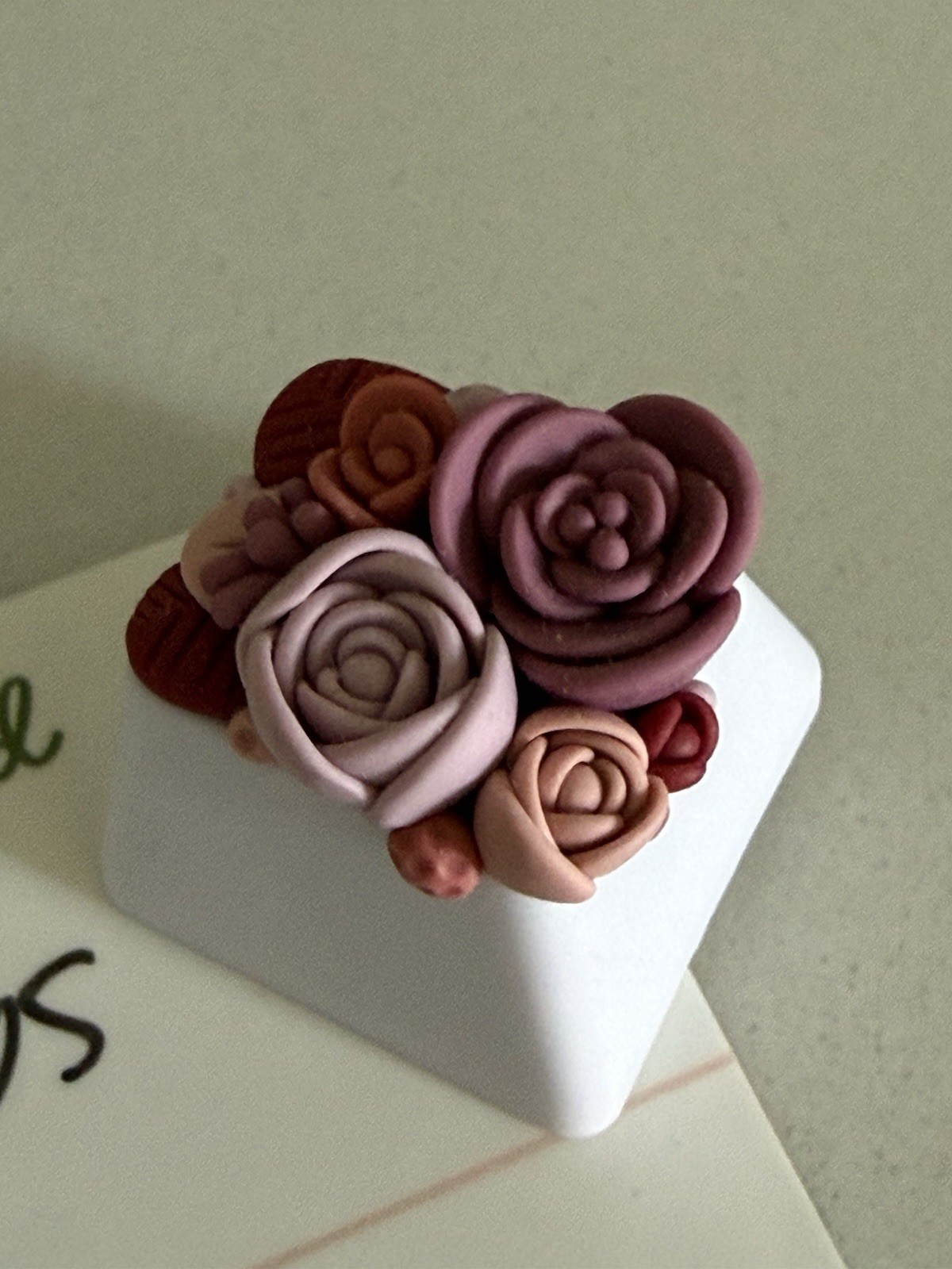 Macher Artisan Keycap Badger Buds Floral Clay Limited Edition #12/12 Auth Card