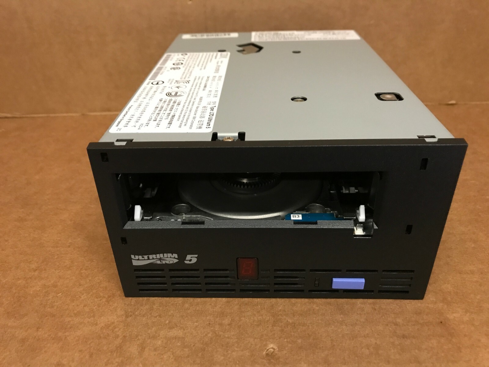 IBM LTO-5 FC Tape Drive 46X1603 ULTRIUM-5 Loader / Library Only