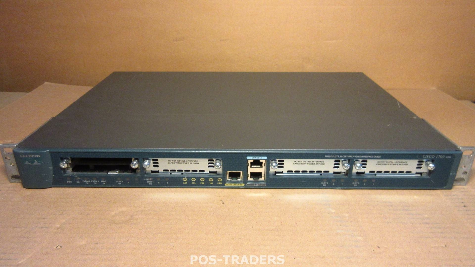 Cisco CISCO1760 1700 Router Modular Access Router EXCLUDING MODULES