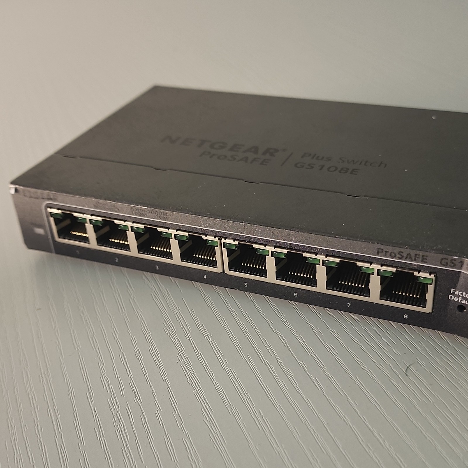 NETGEAR ProSafe GS108E 8Port GIGABIT 10/100/1000 Ethernet Network Switch